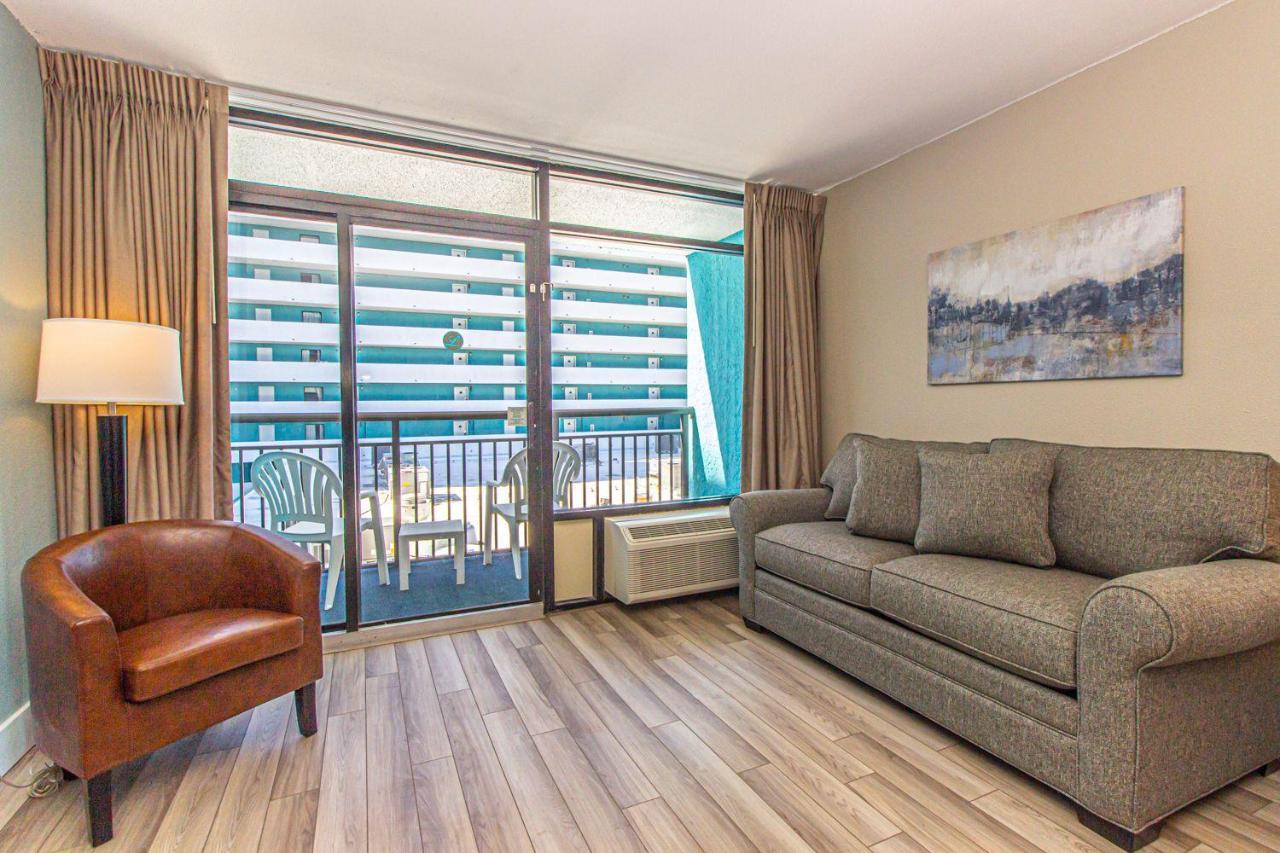 Landmark Resort King Suite Unit 710 Beautifully Updated Sleeps 4 默特尔比奇 客房 照片