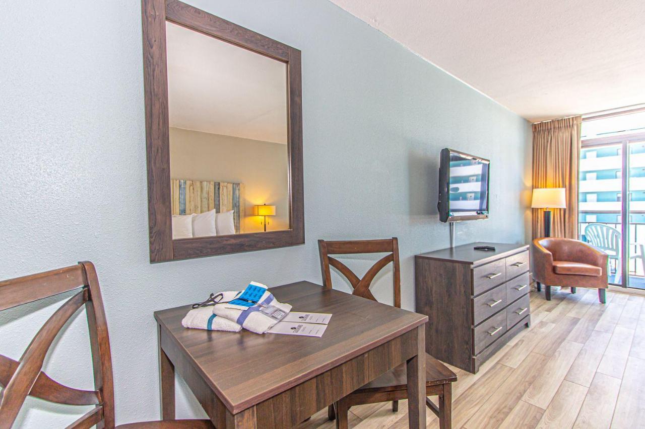 Landmark Resort King Suite Unit 710 Beautifully Updated Sleeps 4 默特尔比奇 客房 照片